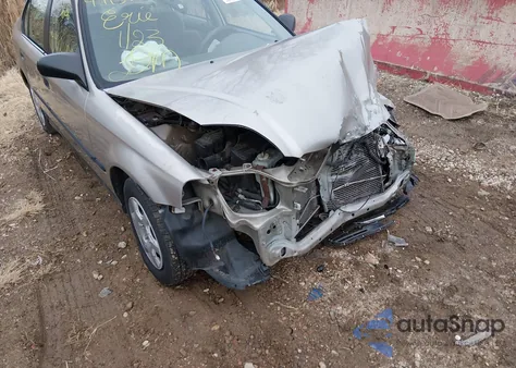 2000 Honda Civic Dx z USA, uszkodzony, nr VIN 1HGEJ6529YL019657